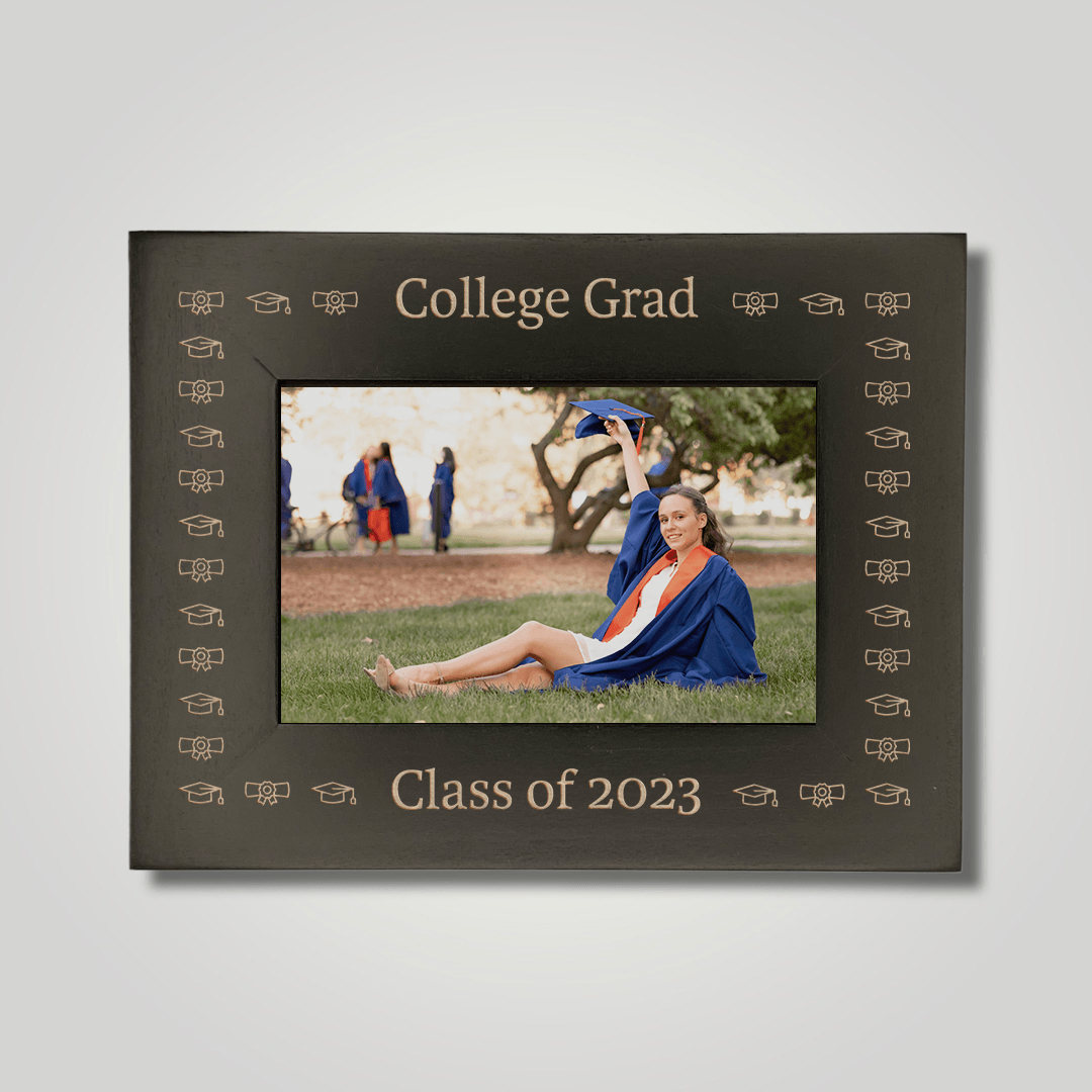 College Graduation (2023 v3) - Journey Frames